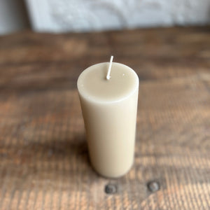 Kynttilä 6*15 cm, vaaleanruskea