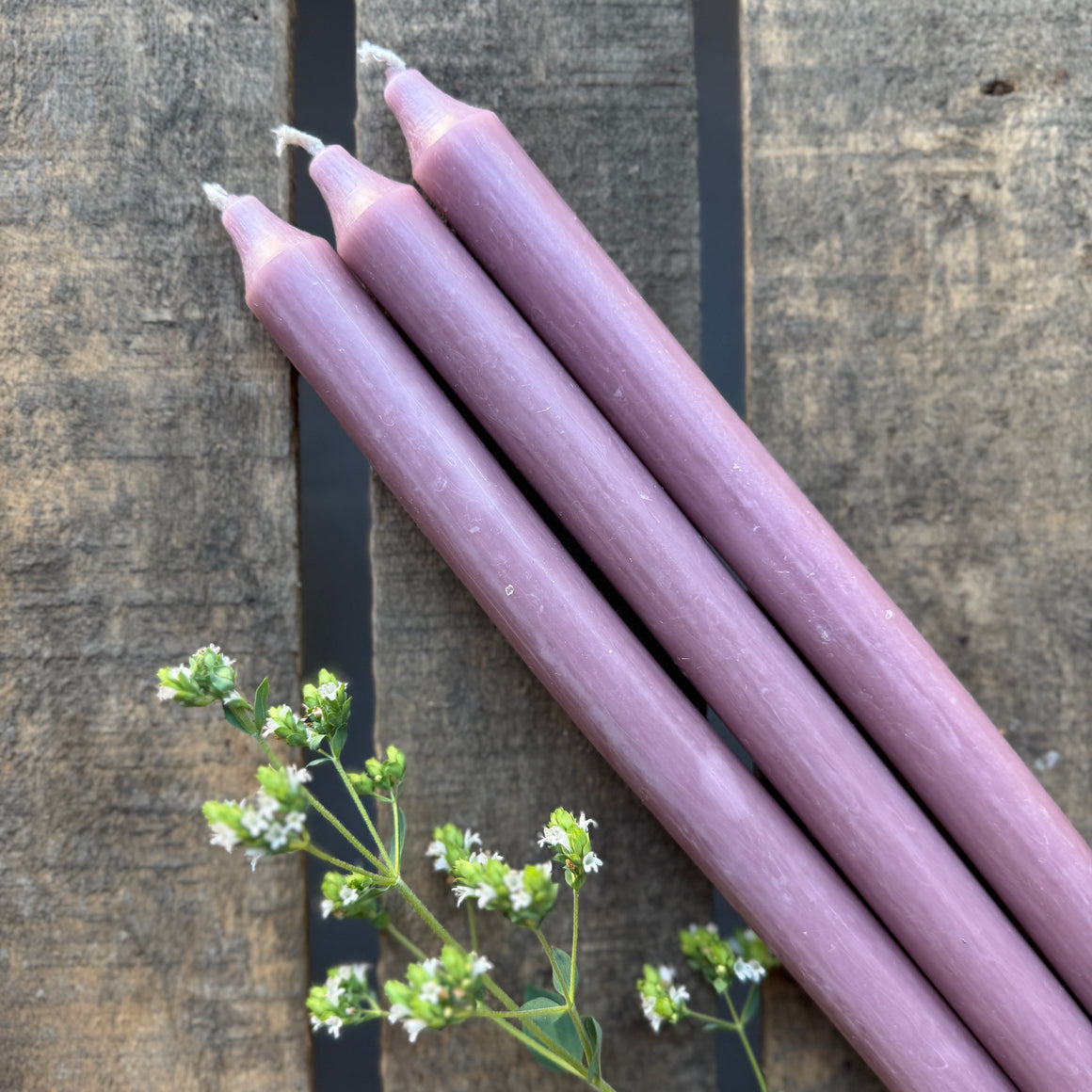 Kruunukynttilä 28 cm, vanha roosa