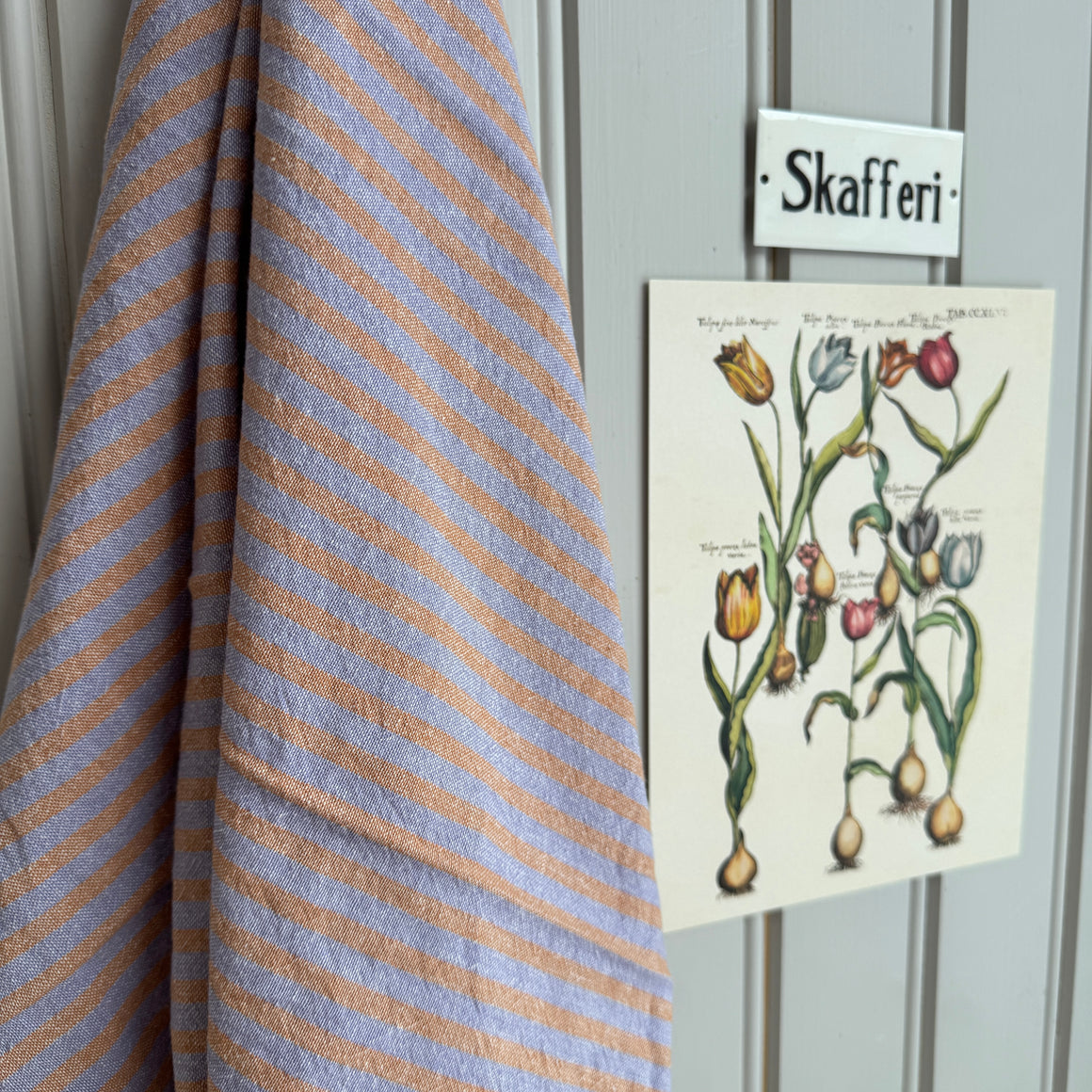 Keittiöpyyhe, lilaraidat