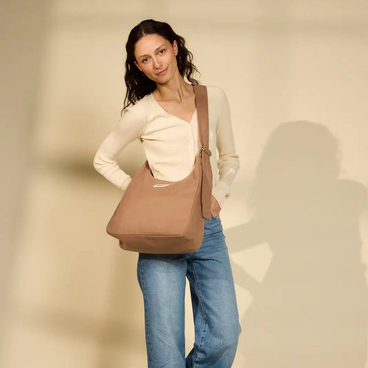 Kangaslaukku Claire, eri värejä