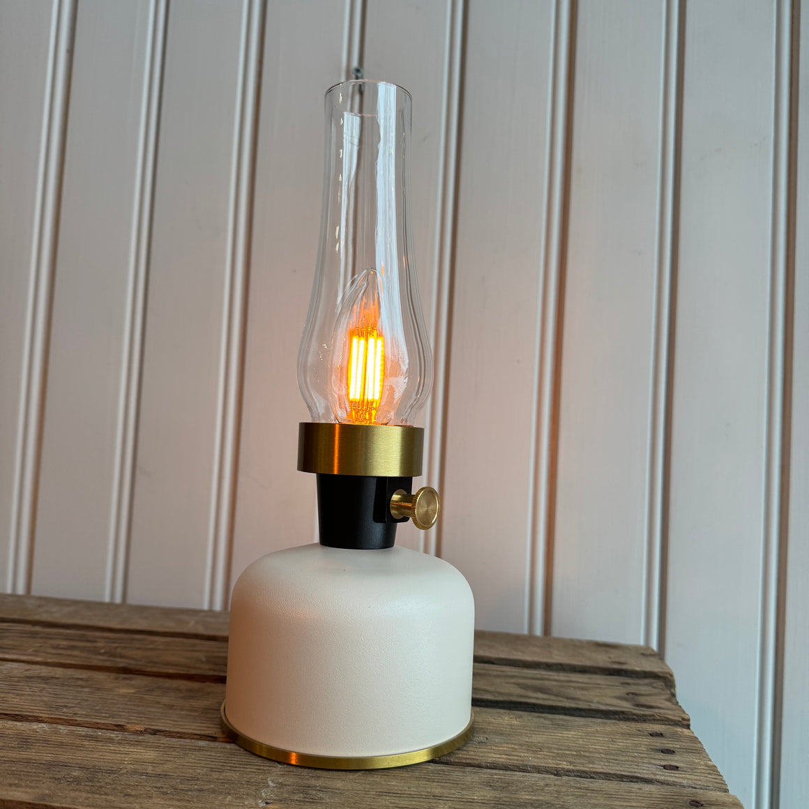 Led-lyhty beige, ladattava