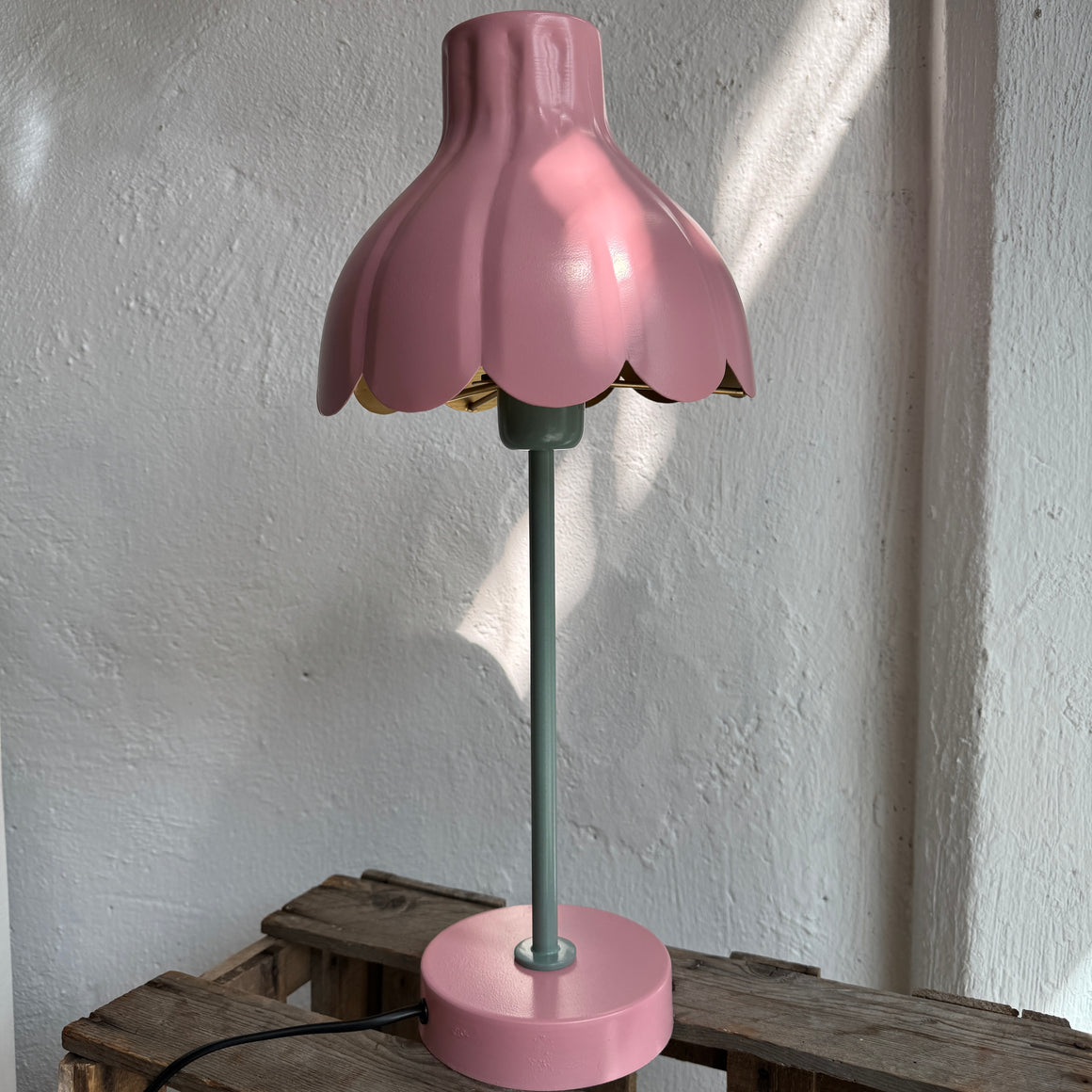 Pöytävalaisin Wera, pinkki