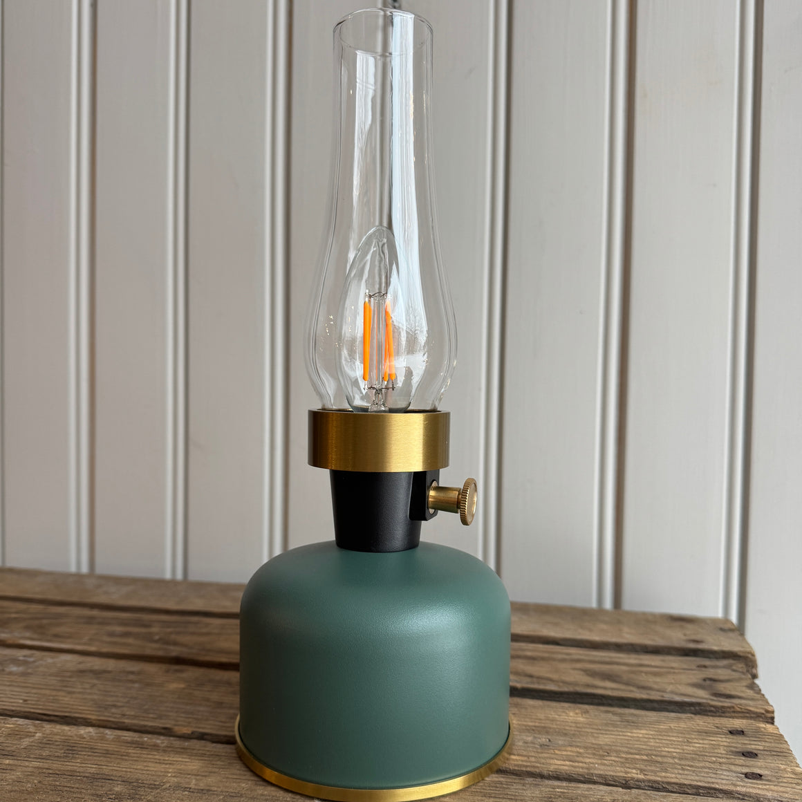 Led-lyhty vihreä, ladattava