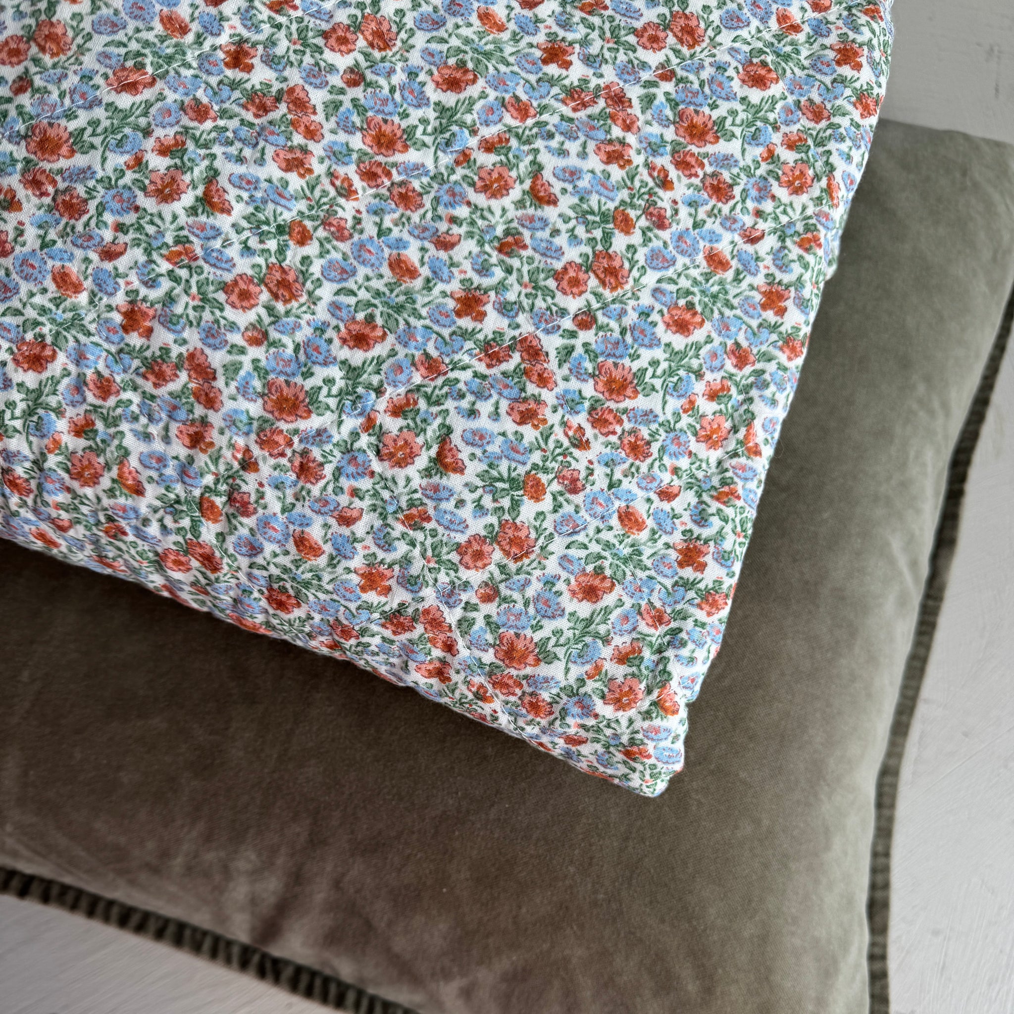 Torkkupeitto 130*180, siniset kukat