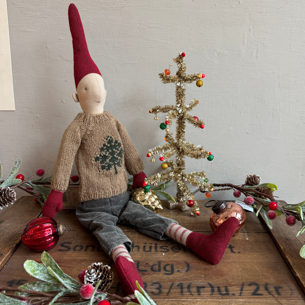 Maileg poikatonttu, koko 3