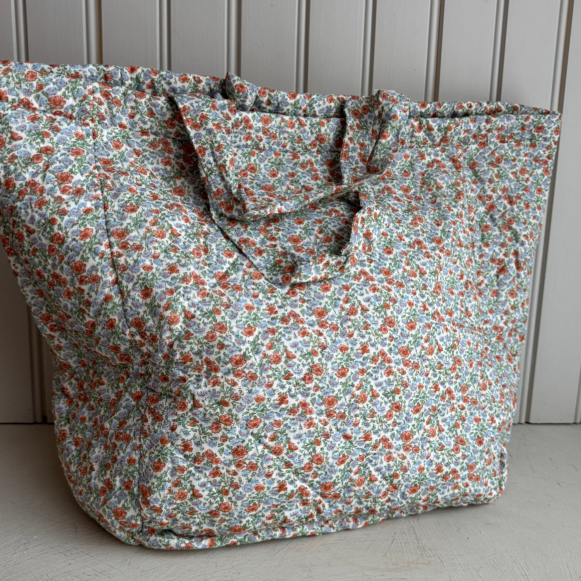 Kangaskassi, siniset kukat