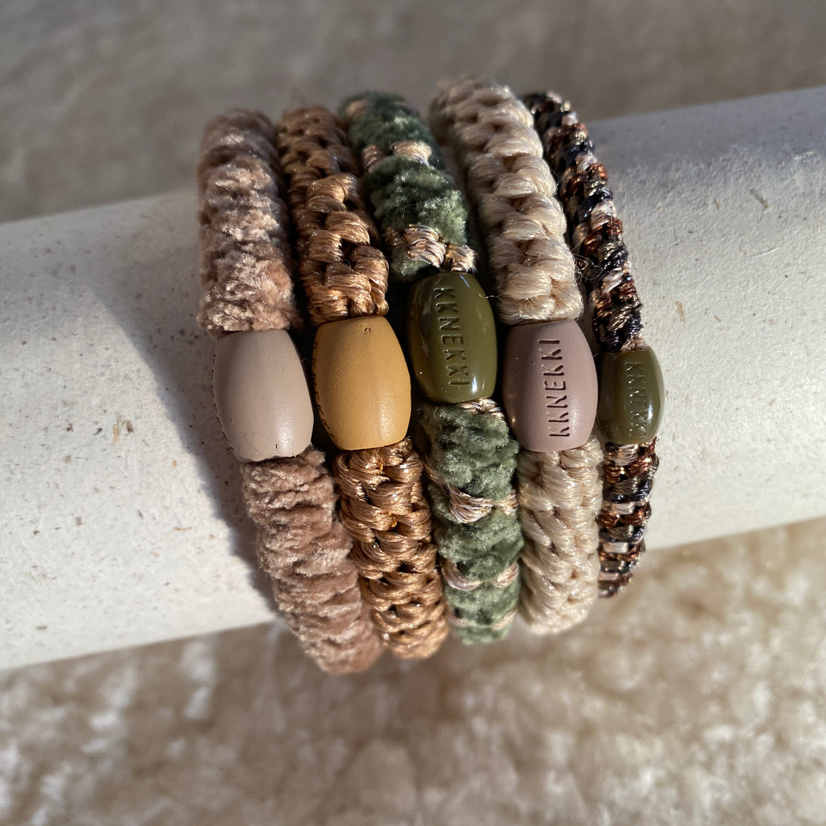 KKNEKKI-hiuslenkki 5kpl, olive