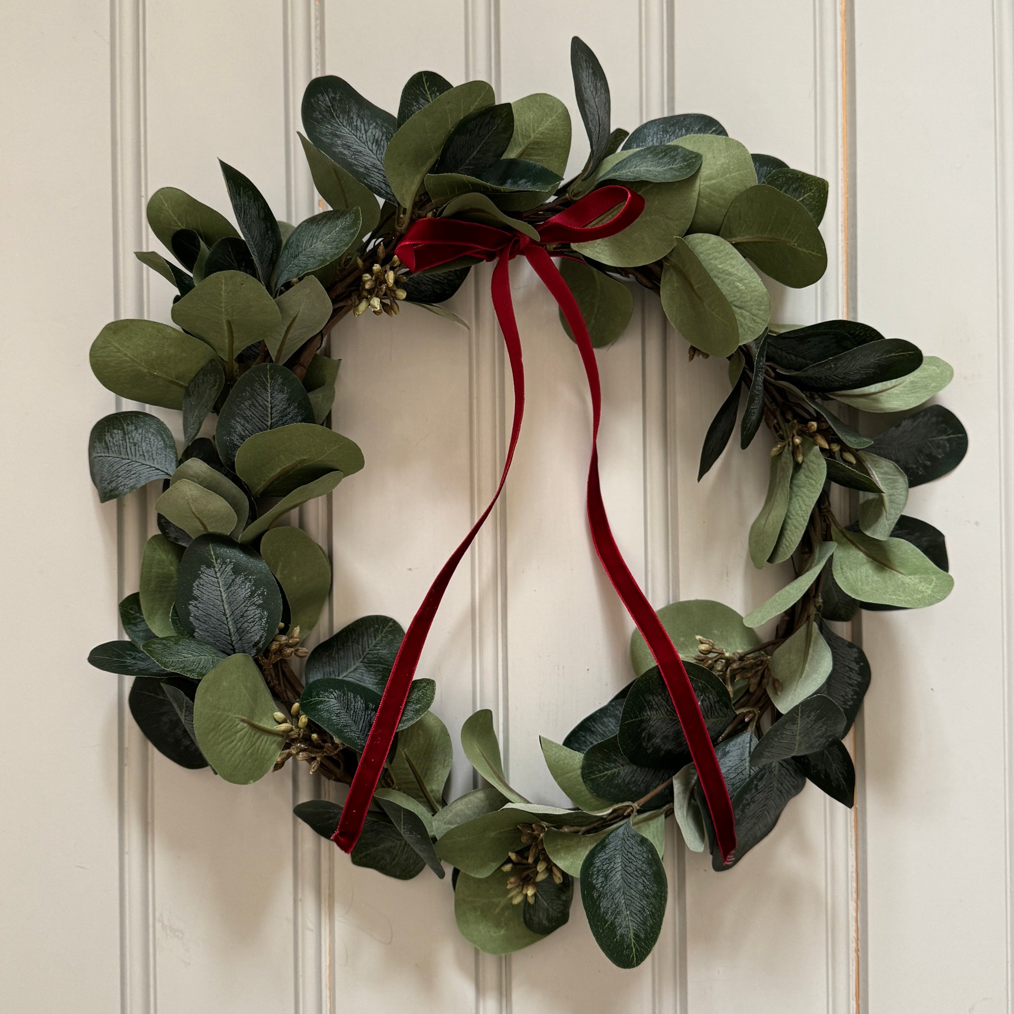 Kranssi, eukalyptus marjoilla