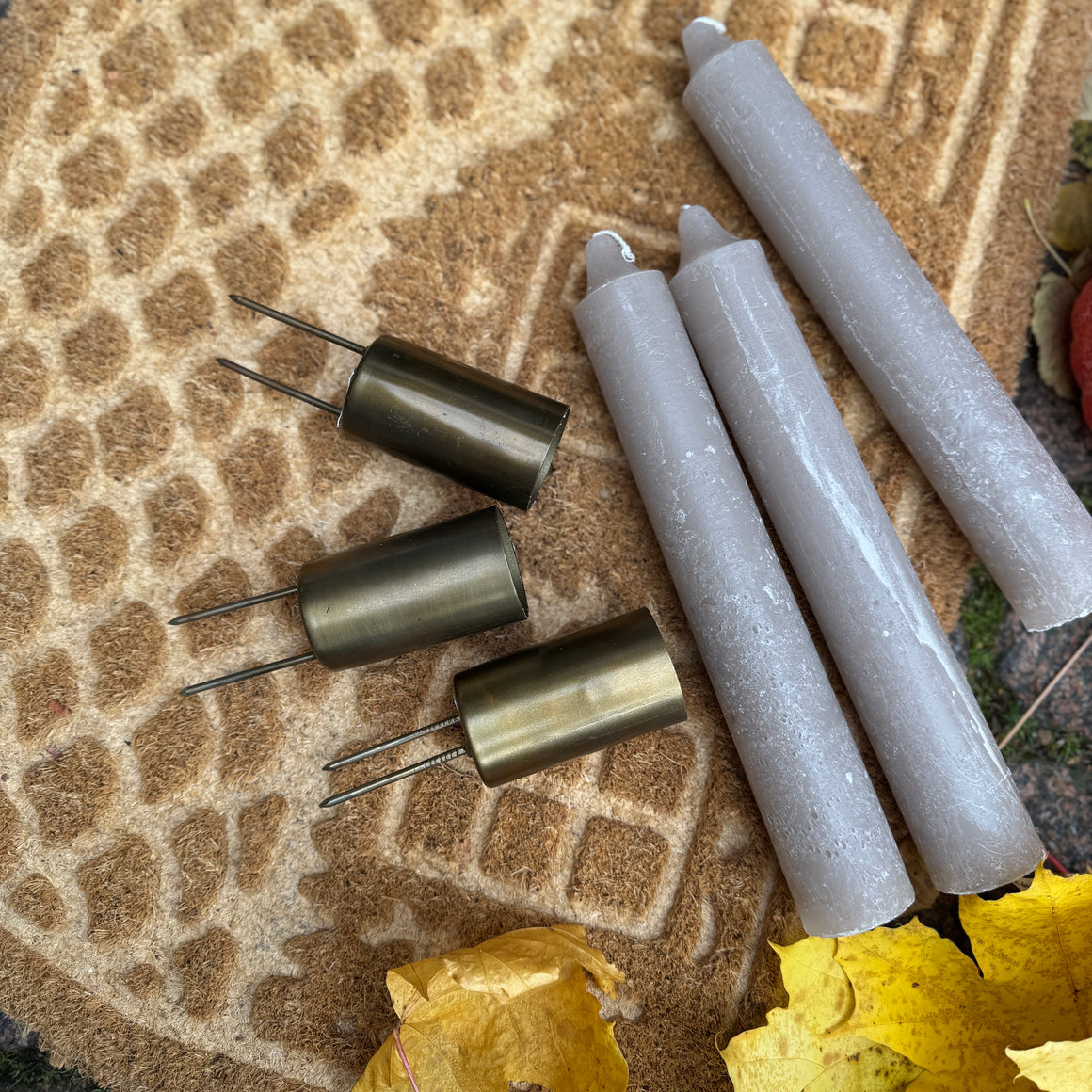 Kynttiläpiikki 3.8 cm kynttilälle, messinki