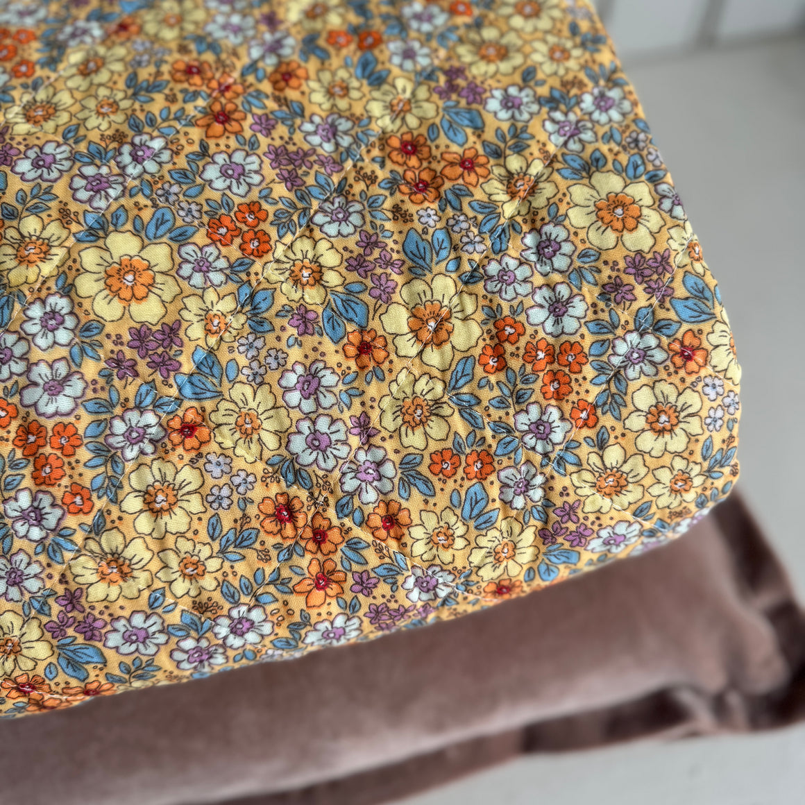 Torkkupeitto 130*180, keltakukkainen