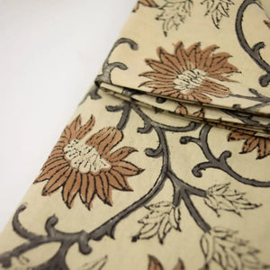 Pöytäliina 150*300, Emery