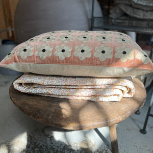 Tyynynpäällinen, samettikukka roosa