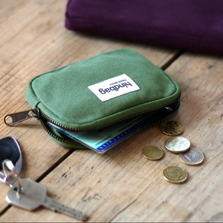 Kangaskukkaro, eri värejä