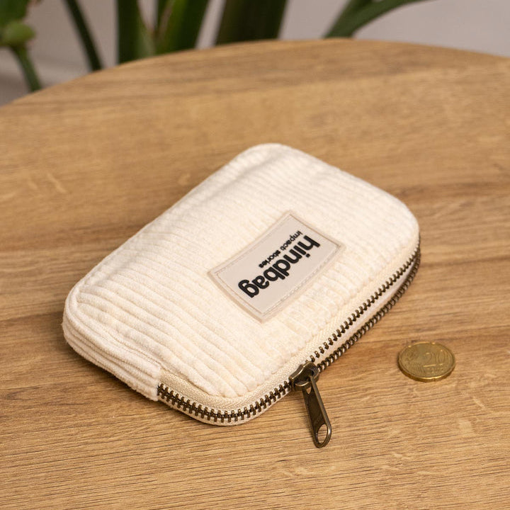 Samettikukkaro Lili, eri värejä