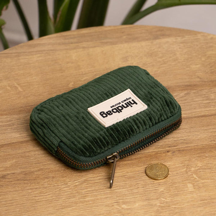 Samettikukkaro Lili, eri värejä