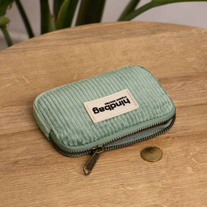 Samettikukkaro Lili, eri värejä