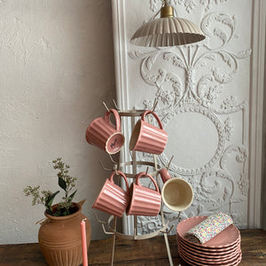 Mukiteline, beige
