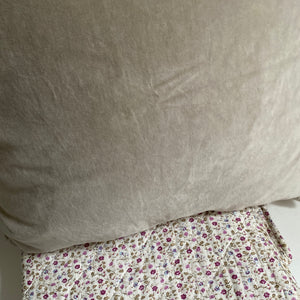 Samettityynynpäällinen 52*52, vaalea beige